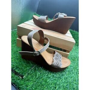 Mariella -Italian- Wedge Heels- Tan/Brown -Size 8.5W